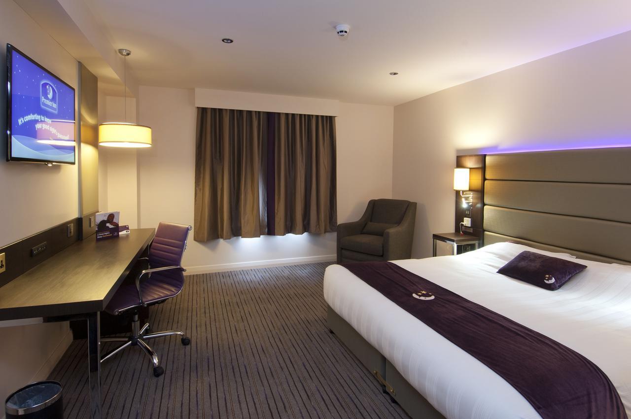 Premier Inn London Holborn 客房 照片